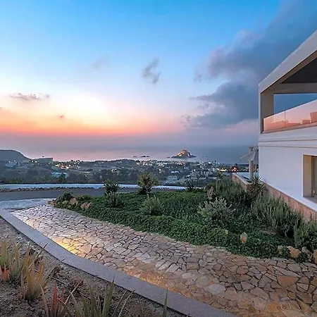 White Rock Of - Adults Only Hotel