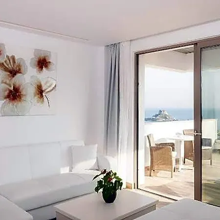 White Rock Of - Adults Only 5*