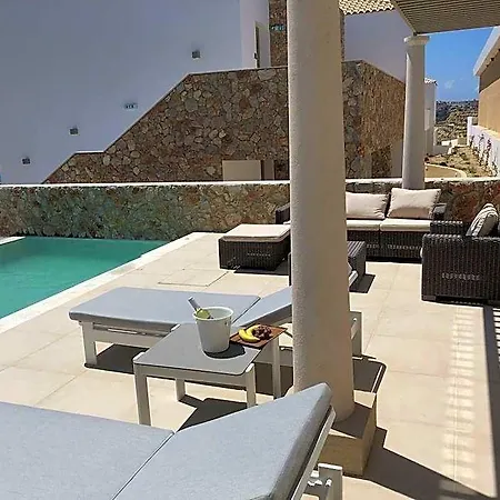 White Rock Of - Adults Only 5*